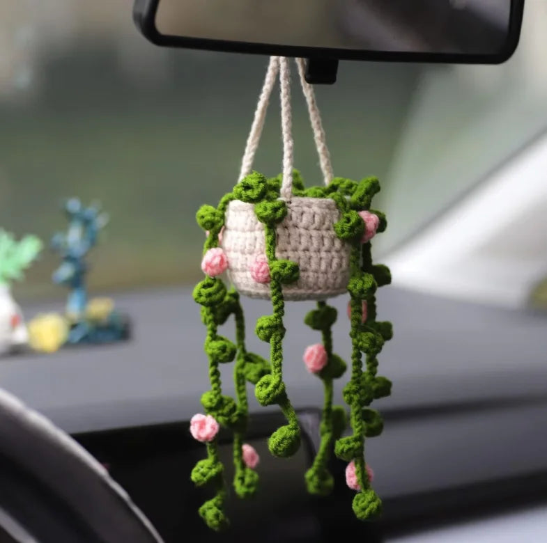 Handmade Cartoon Crochet Doll – Cute Gift for Kids & Women